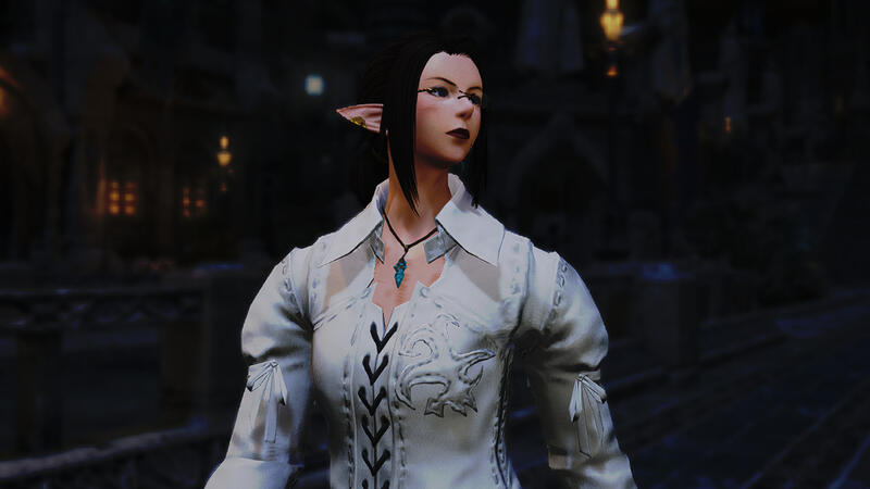 Varinia wandering through Ishgard